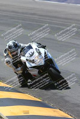 media/Apr-14-2024-SoCal Trackdays (Sun) [[70f97d3d4f]]/6-Bowl (1030am)/